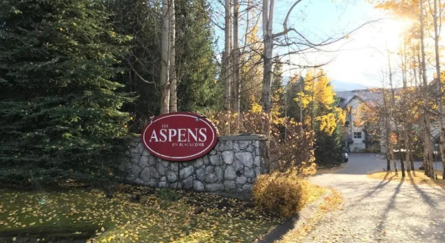 Апартаменты Aspens One Bedroom Unit