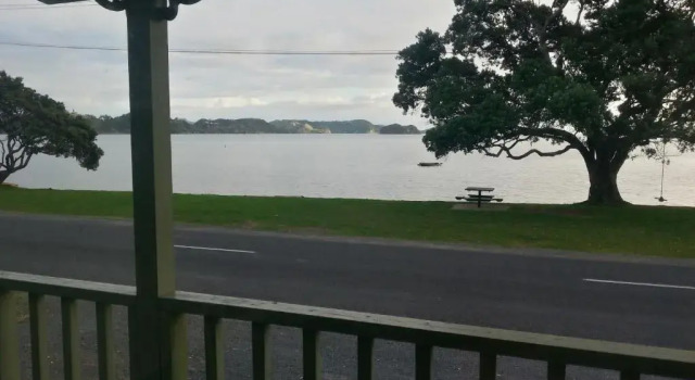 Шале Oamaru Bay Tourist Park