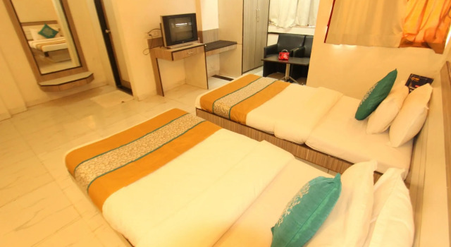 Vista Rooms at Mashal Chowk, Rezervovat Hotel Wellness hotely v Daman, SPA