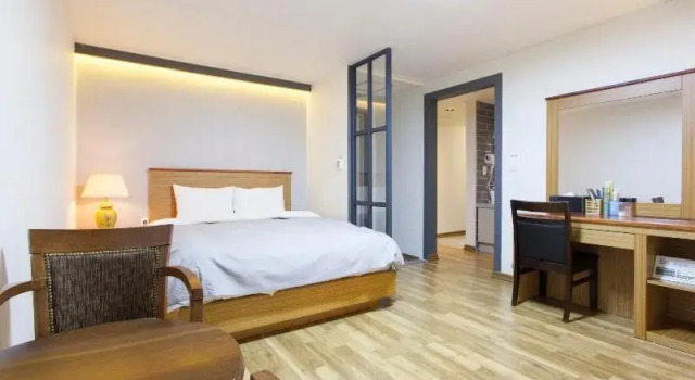 The Hotel Business Gangneung, Boek Hotel Hotels in Gangwon-Do met parkeren, Parkeren