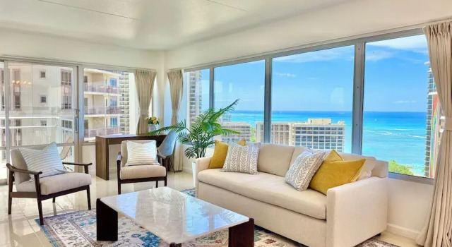 Коттедж Panoramic Oceanview Resort - Full Kitchen in Each Unit, 2 Swimming Pools, Onsite Restaurants, Fireworks Every Friday