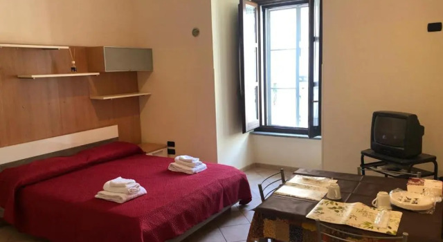 Monolocale in Via Poerio