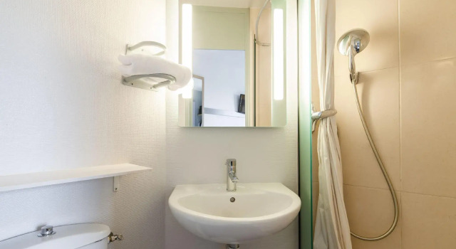 Двухместный номер Standard B&B HOTEL Evry Lisses 1