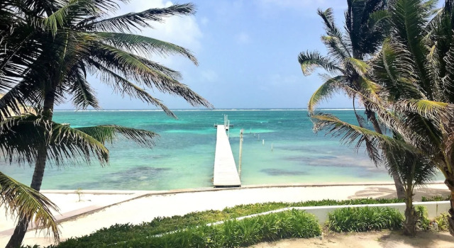 Двухместная вилла рядом с пляжем Tradewinds Paradise Villas