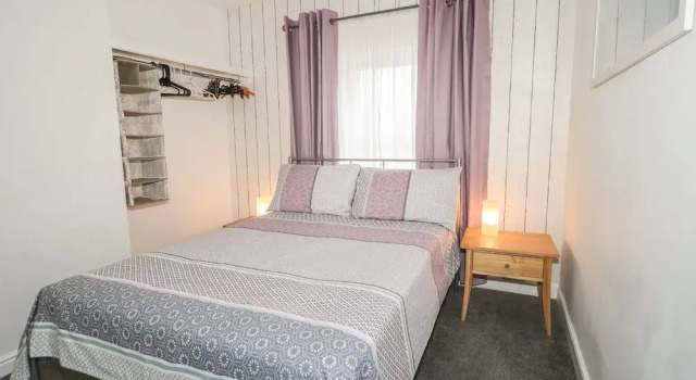 Point Finger Cottage