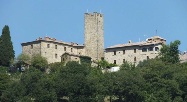 Castello di Giomici, Varaa Hotelli Valfabbrica Umbria