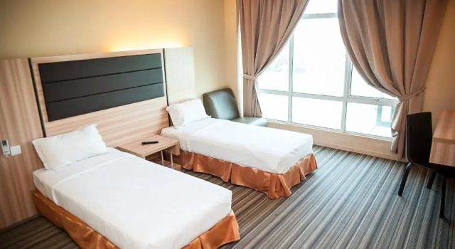 Двухместный номер Deluxe с видом на горы Palette Kota Kinabalu Near by Imago Shopping Mall Formerly Zaras Boutique Hotel