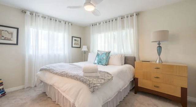 Коттедж The Ranch - Private Pool / Games / Outdoor Fire pit- 3BD / Huge Office