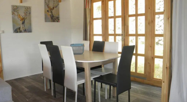 Коттедж с 3 комнатами Chambres d'hôtes du Domaine Val Bruant
