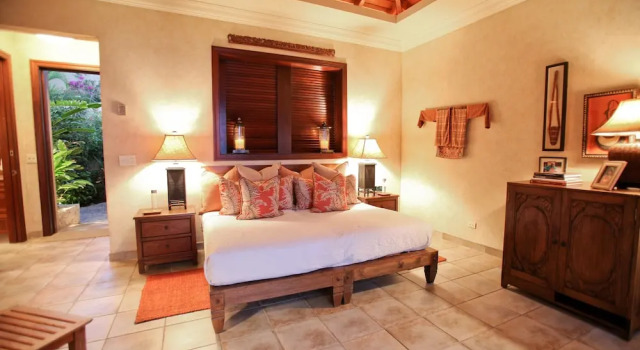 Anguilla's Bird of Paradise, Buchen Sie Hotel The Valley 