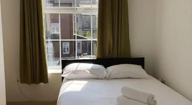 The Synott Lodge, Забронировать Гостевой дом Гостевые дома Дублина, рядом с Парк Маунтджой-сквер, Гостевой дом