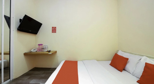 Номер Standard OYO 479 The Green Hotel