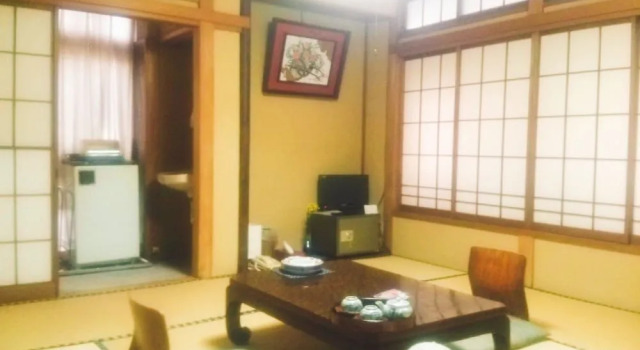 Motoyu Arimaya
