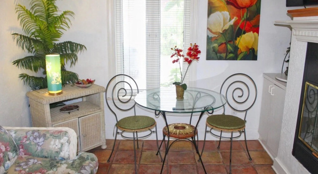 Treasure Island Beach Retreat Sleeps Up To 7