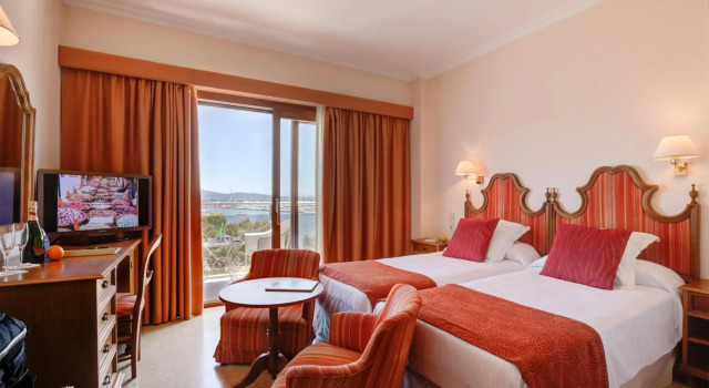 Hotel Miramar, Book Hotel Port de Pollenсa 