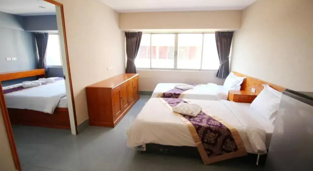 Номер Superior Lee Place Phatthanakan Condo