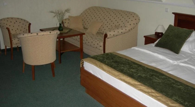 Kígyósi Csárda & Panzió, Prenota Hotel Solt 