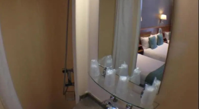 Четырёхместный номер Standard Columbus Hotel