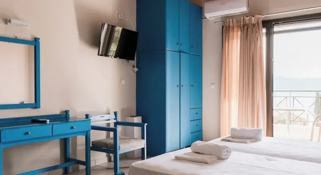 Abbey Resort, Book Resort Hotels in Central Greece with a Pool, Swimming Pool