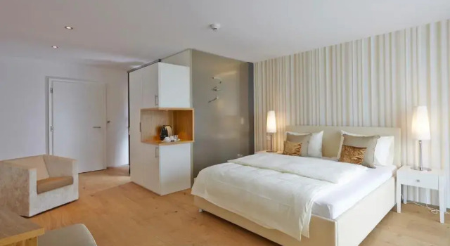 Номер Deluxe Hotel AVA