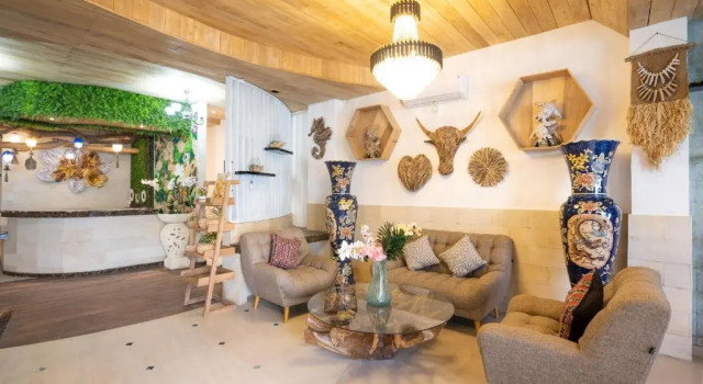 Oki Taru Residence, Забронировать Отель Отели провинции Бали с завтраком, Завтраки