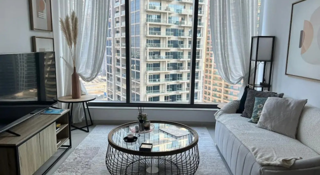 Chic Comfy 1BR in Dubai Marina, Забронировать Апартаменты/квартира Апартаменты Эмирата Дубая, рядом с Dubai Marina Yacht Club, Апартаменты/квартира