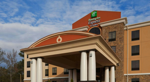 Holiday Inn Express Hotel & Suites Fulton by IHG