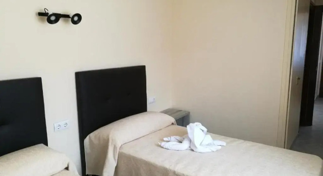Трёхместный номер Standard Hotel lAlbera