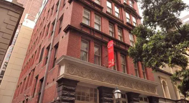 Номер Economy Metro Apartments on Bank Place