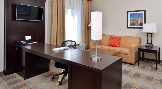 Двухместная студия Hampton Inn & Suites California University-Pittsburgh