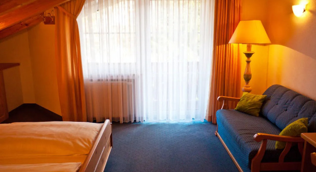 Bavaria Dream Hotel, Prenota Hotel Bad Kohlgrub Pfaffenwinkel, vicino a Hörnlebahn