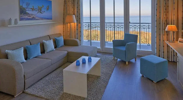 Upstalsboom Aparthotel Waterkant Suites, Забронировать Отель Отели Бёргеренде-Ретвиш с завтраком, Завтраки