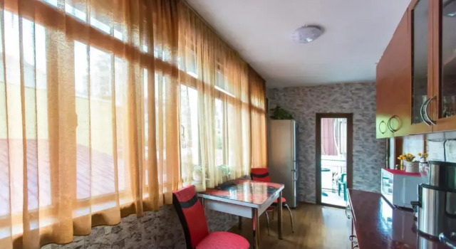 Kvartira u bul'vara 1, Book Apartment Batumi 