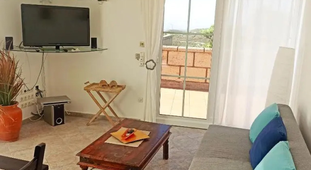 Stunning 1-Bed Apartment with seaview in Arico