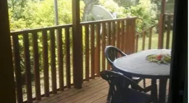 NIC's Bungalows
