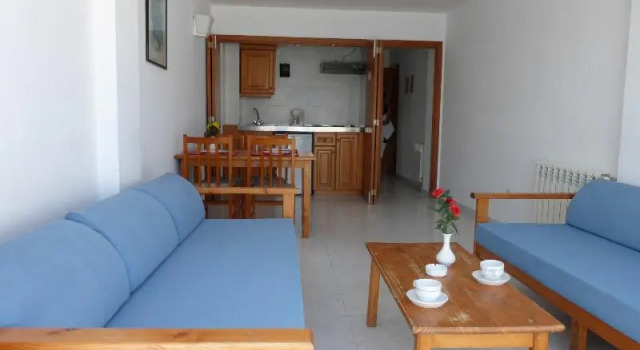 Апартаменты с балконом и с видом на море Apartamentos Balear Beach