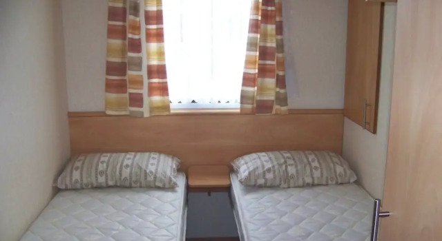 Mobil-home With 2 Rooms in Grimaud in La Pinède Camping ****, With Poo