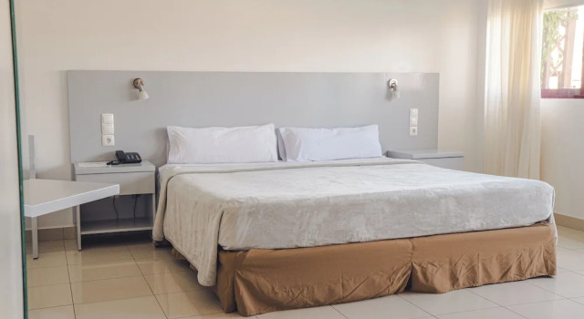 Люкс с балконом Hotel LIVVO Don Paco