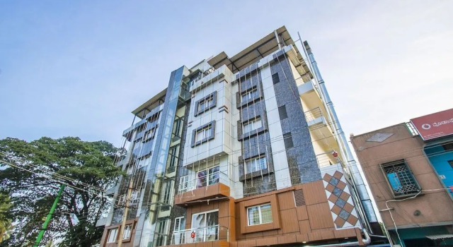 OYO 26188 Domus Atithyam, Varaa Hotelli Hotellit Bangalore aamiaisella, Aamiainen