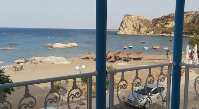 Апартаменты с балконом и с видом на море Stegnailion