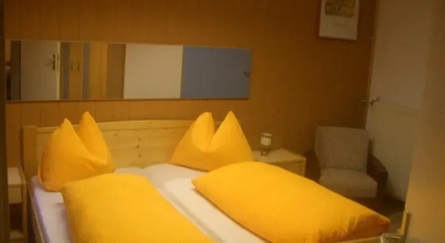 Appartementhaus Sabine, Rezerwuj Hotel Hotele w Karyntia z parkingiem, Parking