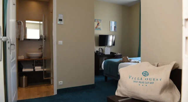 Номер Comfort The Originals Boutique Hôtel La Villa Ouest & Spa