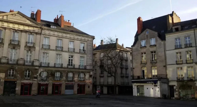 Appart Jardin en Ville