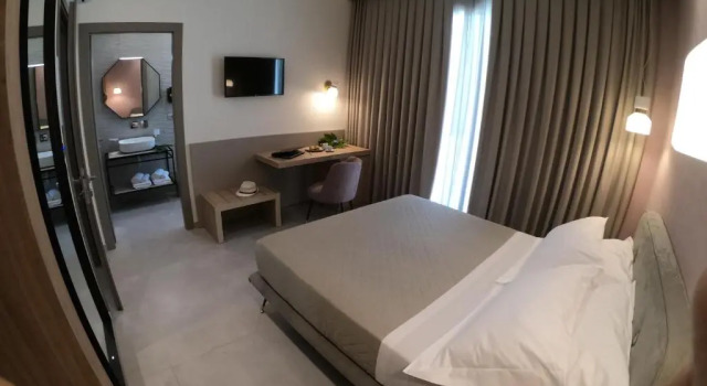 10 Catalani Rooms, Buchen Sie Hotel Hotels in Porto Cesareo mit Parkplatz, Parkplätze