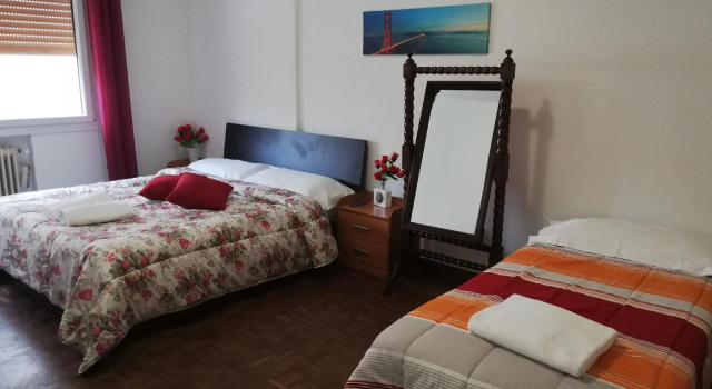 Трёхместный номер Standard Holiday Guesthouse