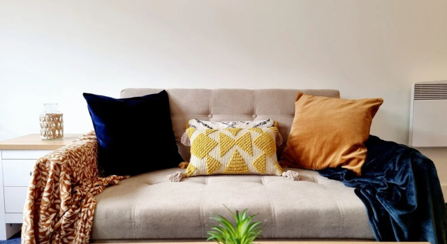 Airy Home with Free Parking in Glasgow, Забронировать Апартаменты/квартира Глазго 