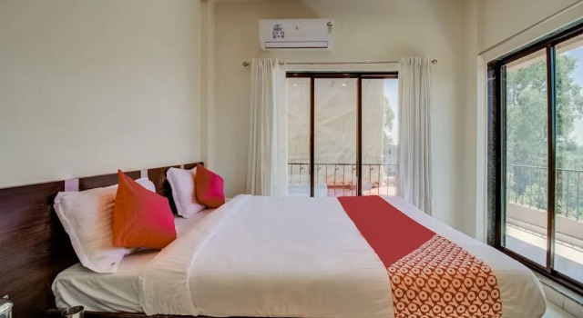 Oyo 29416 Hotel Chinar Residency