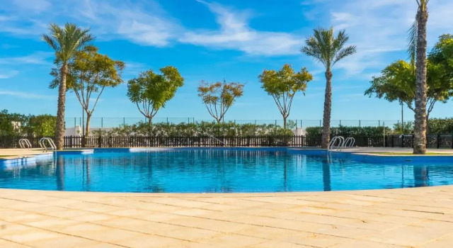 Villa with Three Bedrooms and Private Pool - DA4LT, Book Villa Hoteller i Roldan med parkering, Parkering
