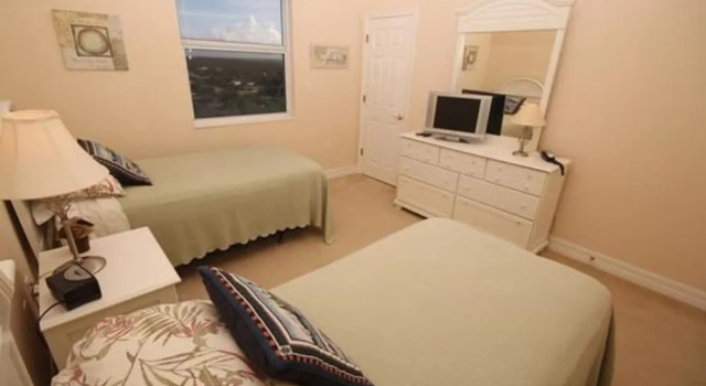 Malibu 704 Apartment 3