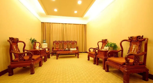 Xinxiang Hotel, Rezervovat Hotel Xinxiang Henan